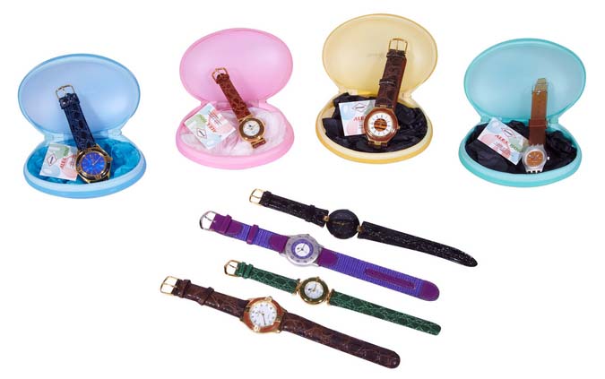 RELOJ.SURTIDOS (5 MOD.) C/ESTUCHE PLASTICO OVAL