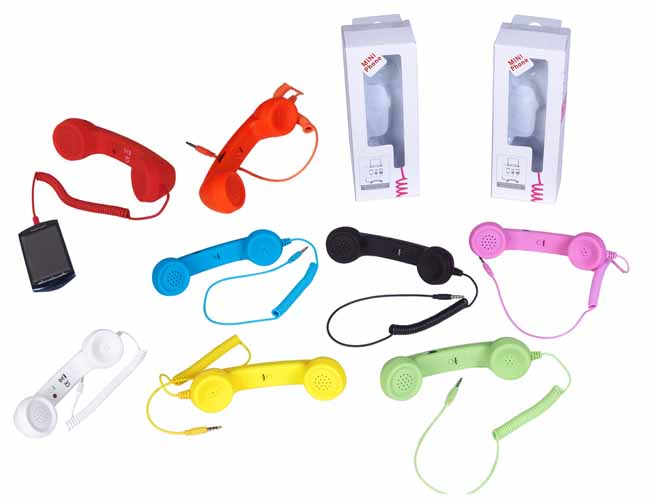 TELEFONO PEQUEÑO CON CLAVIJA PARA MOVIL,8 COL.