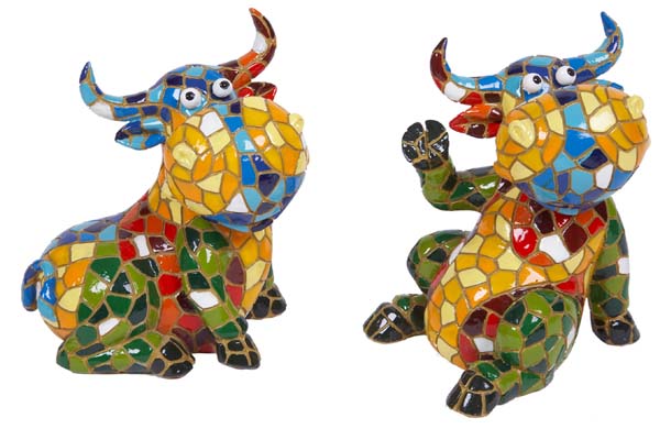 TOROS BRAVOS MIXED COLORS , 2 MODELOS