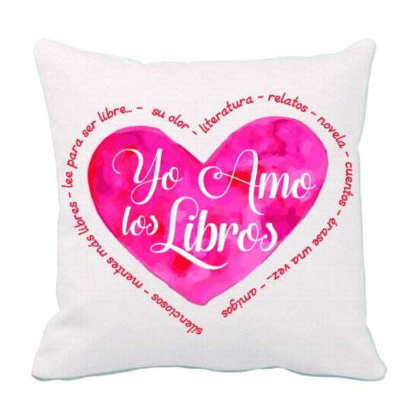 COJIN 40*40 YO AMO LOS LIBROS HEART